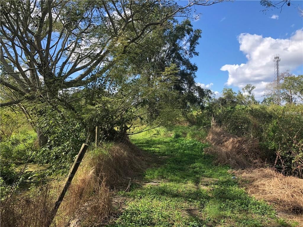 4702 US HWY 17 92 W, Haines City, FL 33844